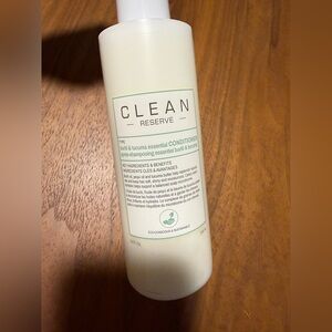 CLEAN Reserve Buriti & Tucuma Essential Conditioner - Cream